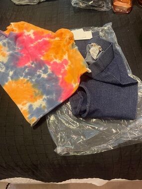 Nordstrom Nikibiki Denim ankle leggins T&B tie dye crop t shirt new m